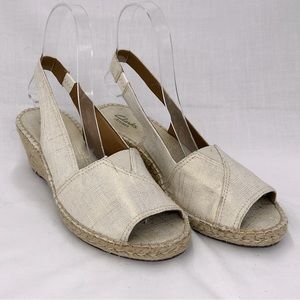 Clarks artisan espadrille sales wedge sandals